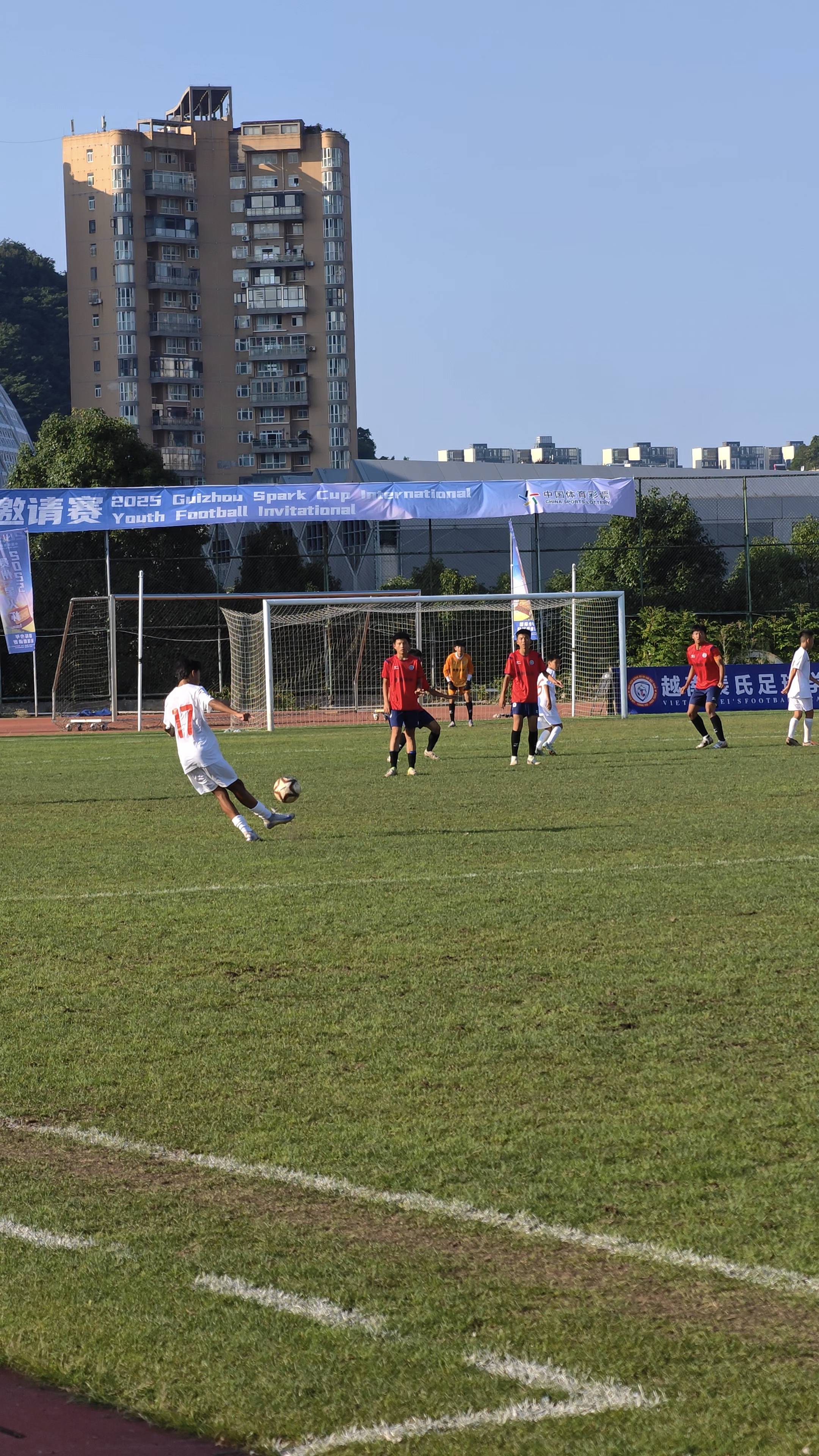 赛后欧联传出新动向;上海海港强势反弹;管理层表态:更衣室稳定;团队化学反应显著的简单介绍 赛后欧联传出新动向;上海海港强势反弹;管理层表态:更衣室稳定;团队化学反应显著的简单介绍